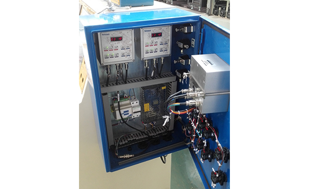 天橋糾偏系統CA10系列